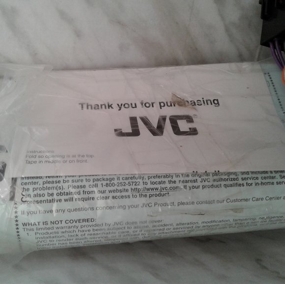 JVC KD-G240 Car Stereo W/Manual Remote Wiring Harness Detachable faceplate - Picture 5 of 6